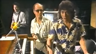 Watch Paul Shaffer have the time of his life rocking out with Eddie Van Halen on <i>Letterman</i>